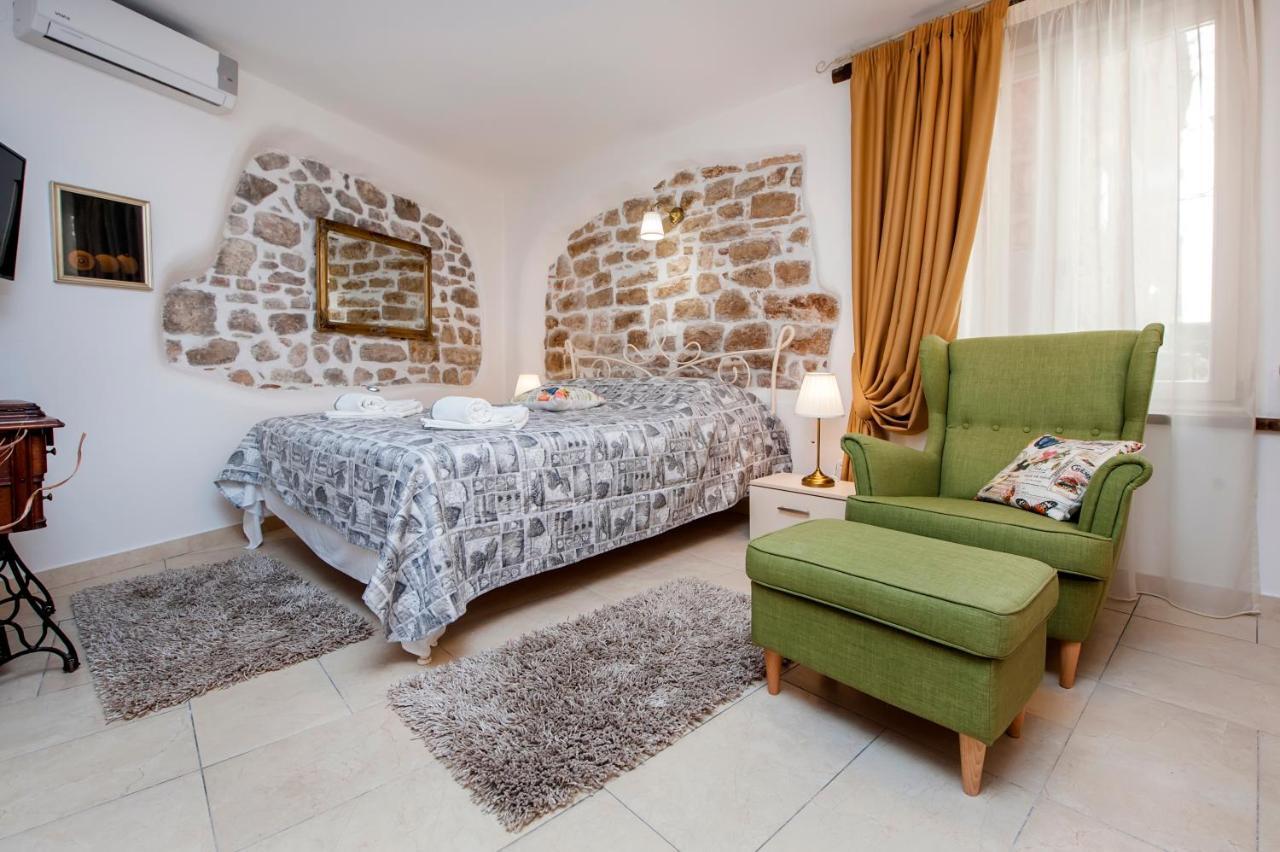 S. Benedetto Apartment *
