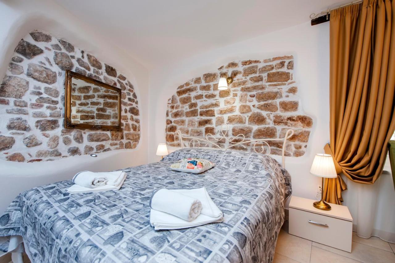 S. Benedetto Apartment *